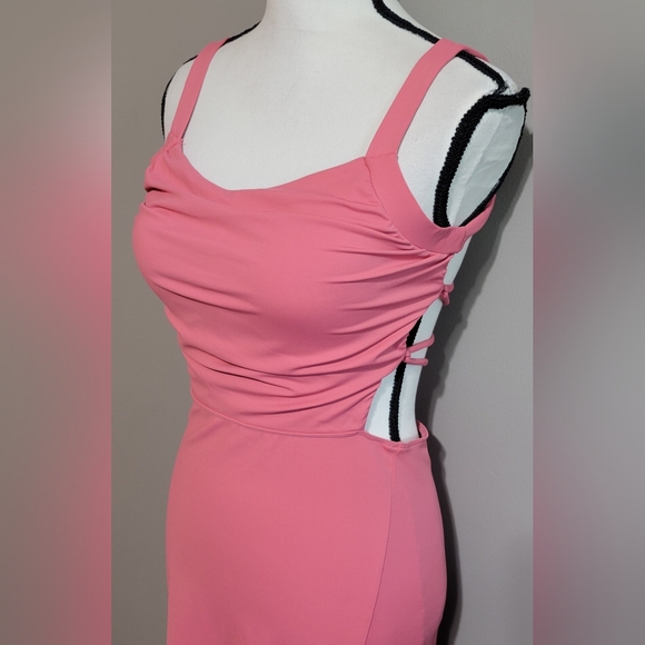 NWT Halara Backless Bodycon Dress - Picture 8 of 9